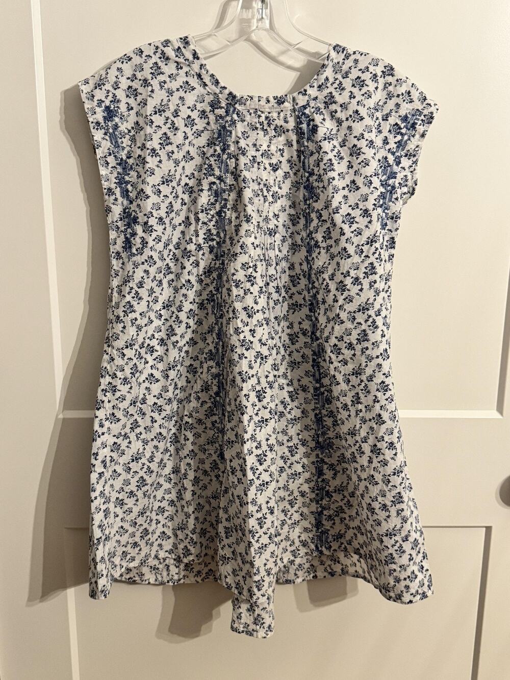 Floral Tunic Blouse Womens Medium White Blue 100% Cotton Tie Waist Boho Top